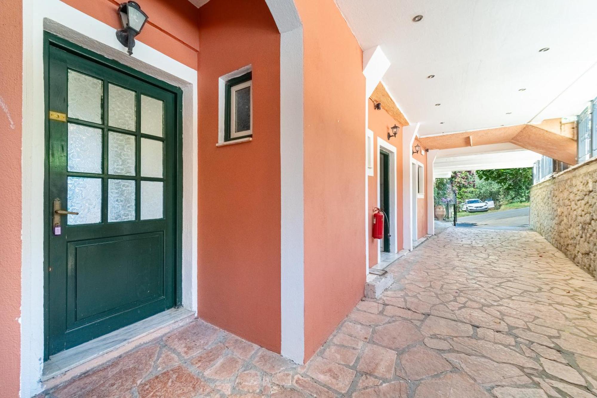 Arianna Studio Ground Floor 3 Παλαιοκαστρίτσα Εξωτερικό φωτογραφία